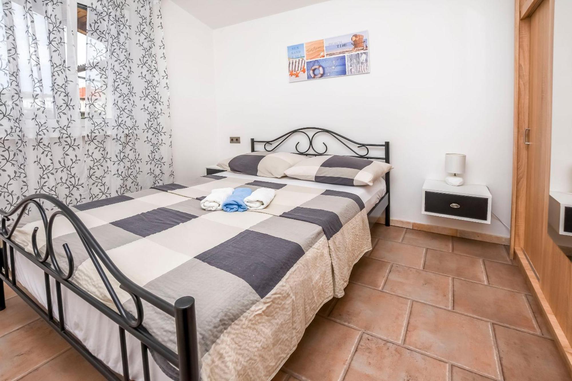 House Lucija Villa Rogoznica  Ngoại thất bức ảnh